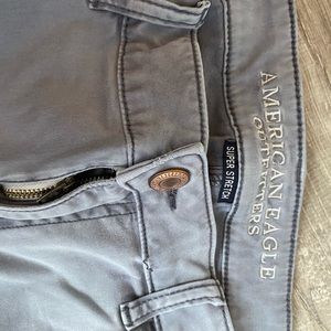 Gray American eagle jagging’s